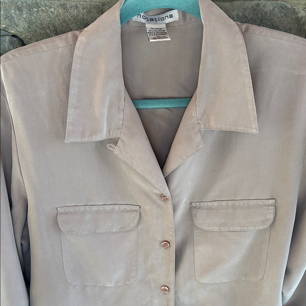 Notations Dressy Beige Button Front V neckline Long Sleeve Blouse Size Large - Picture 2 of 10